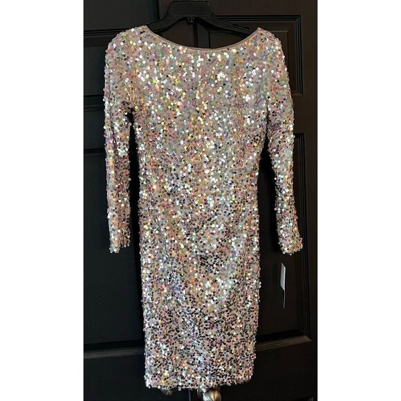 Maggy London Women's Long Sleeve Back V-Neck Sequin Dress - 4 - Picture 3 of 8